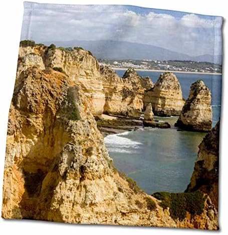 3dRose A sziklák, valamint a tengeri halom Ponta da Piedade, Algarve, Portugália. - Törülközők (twl-277810-3)